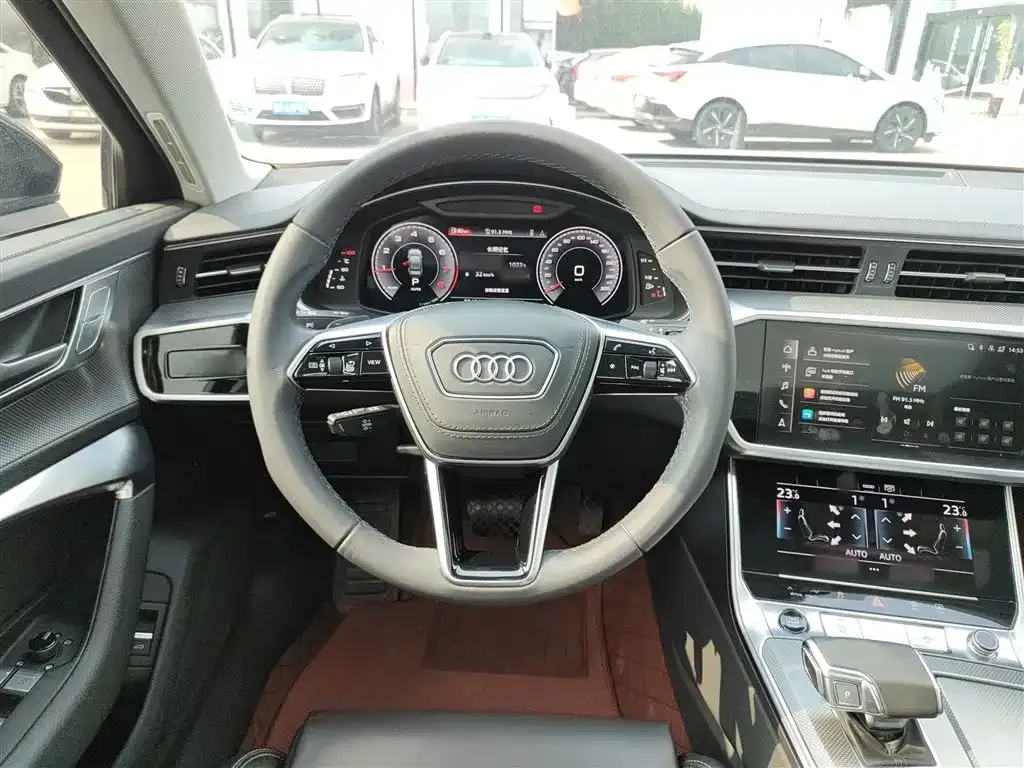 Audi A6L 2024 из CN, фото 9