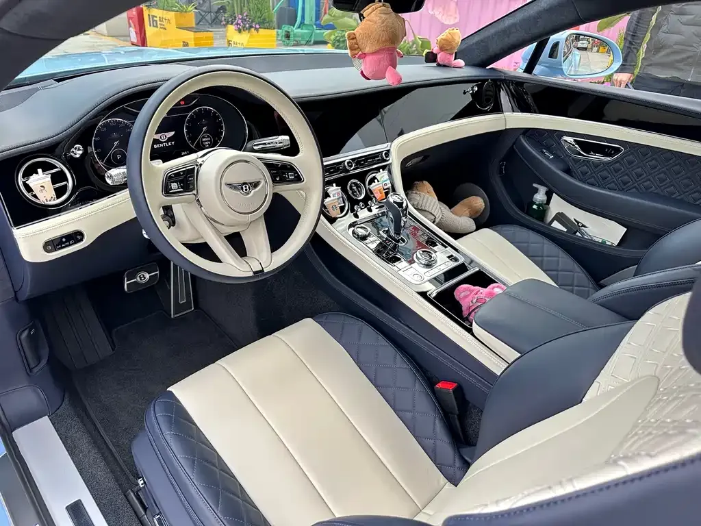 Bentley Continental — фото 4
