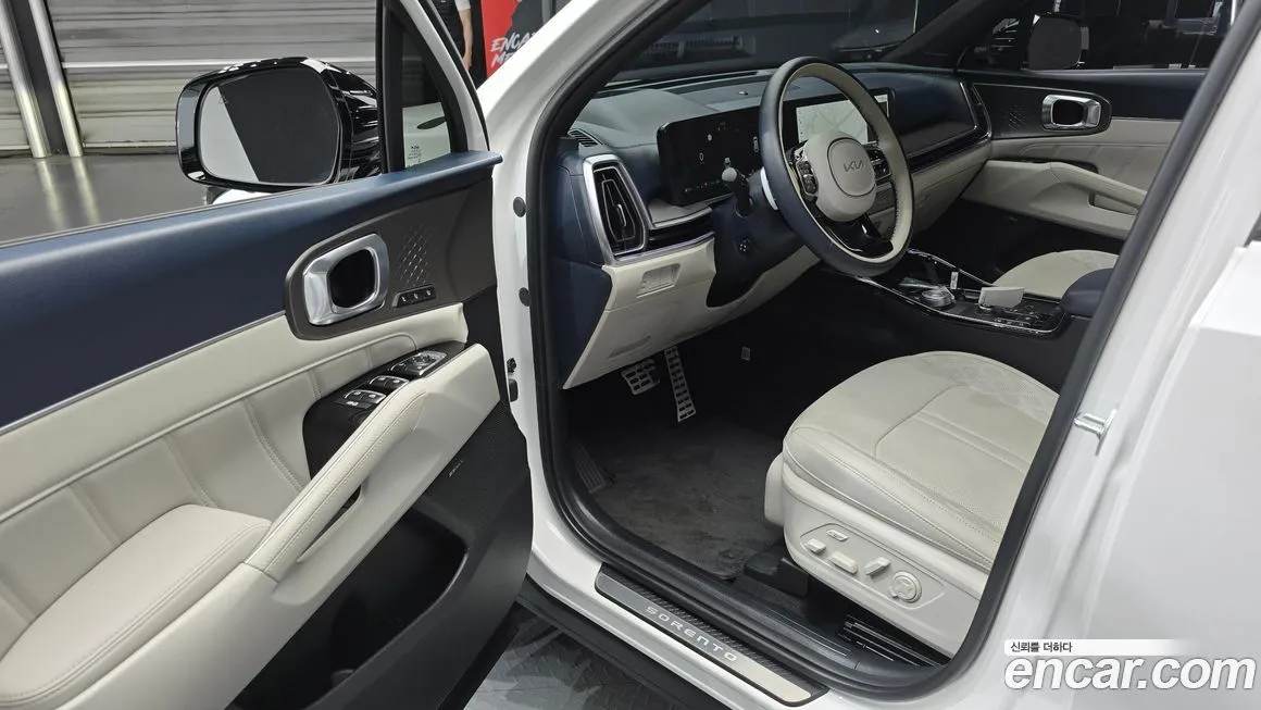 Kia Sorento — фото 9