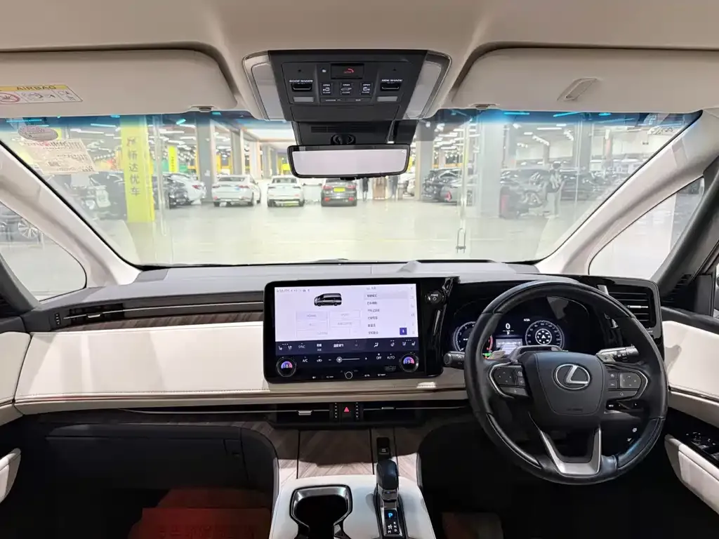 Lexus LM 2026 из CN, фото 7