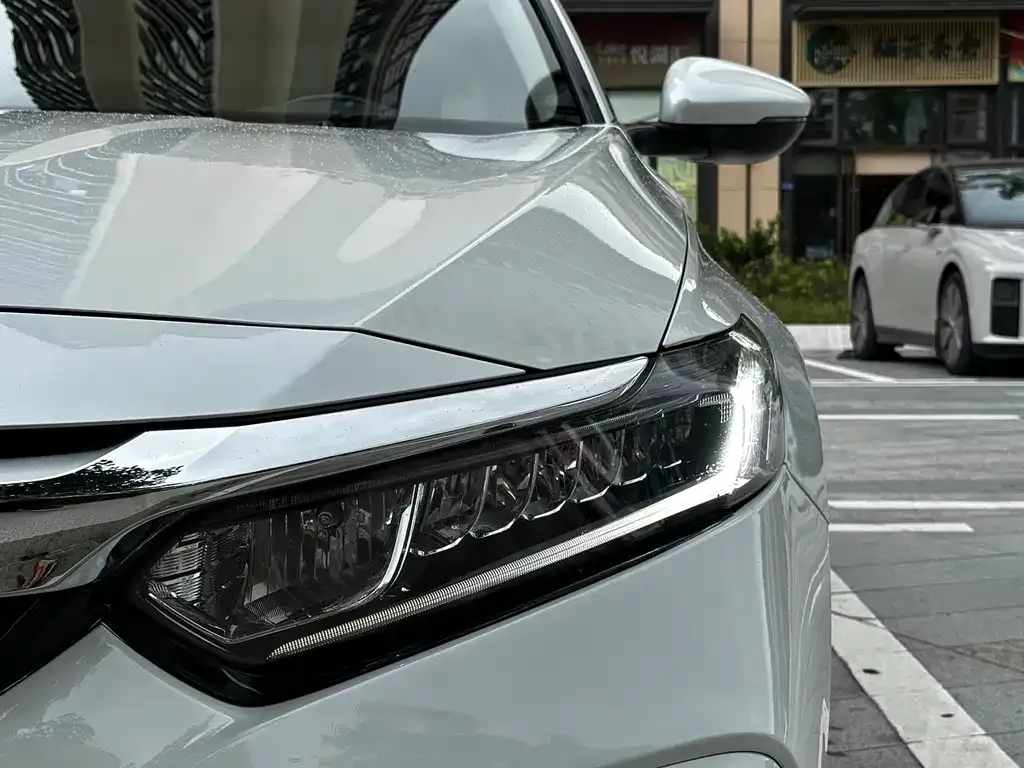 Honda Inspire — фото 3