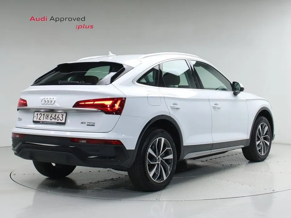 Audi Q5 2023 из KR, фото 7