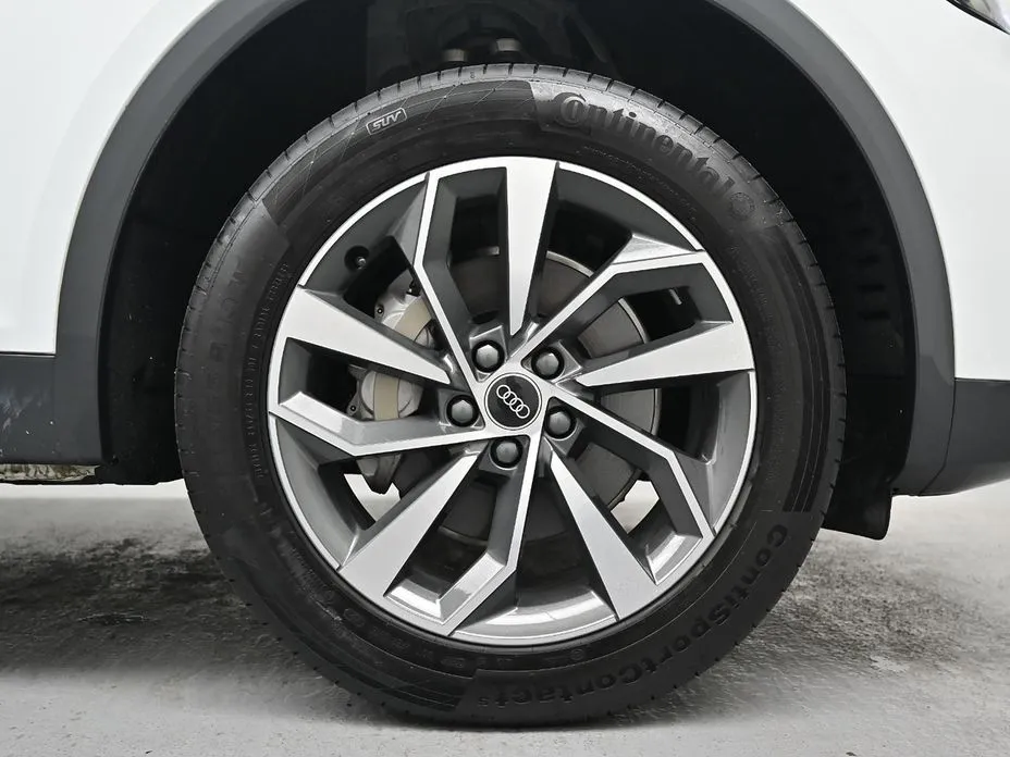 Audi Q5 2023 из KR, фото 6