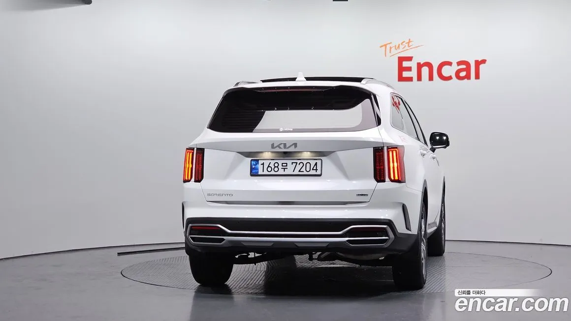 Kia Sorento — фото 3