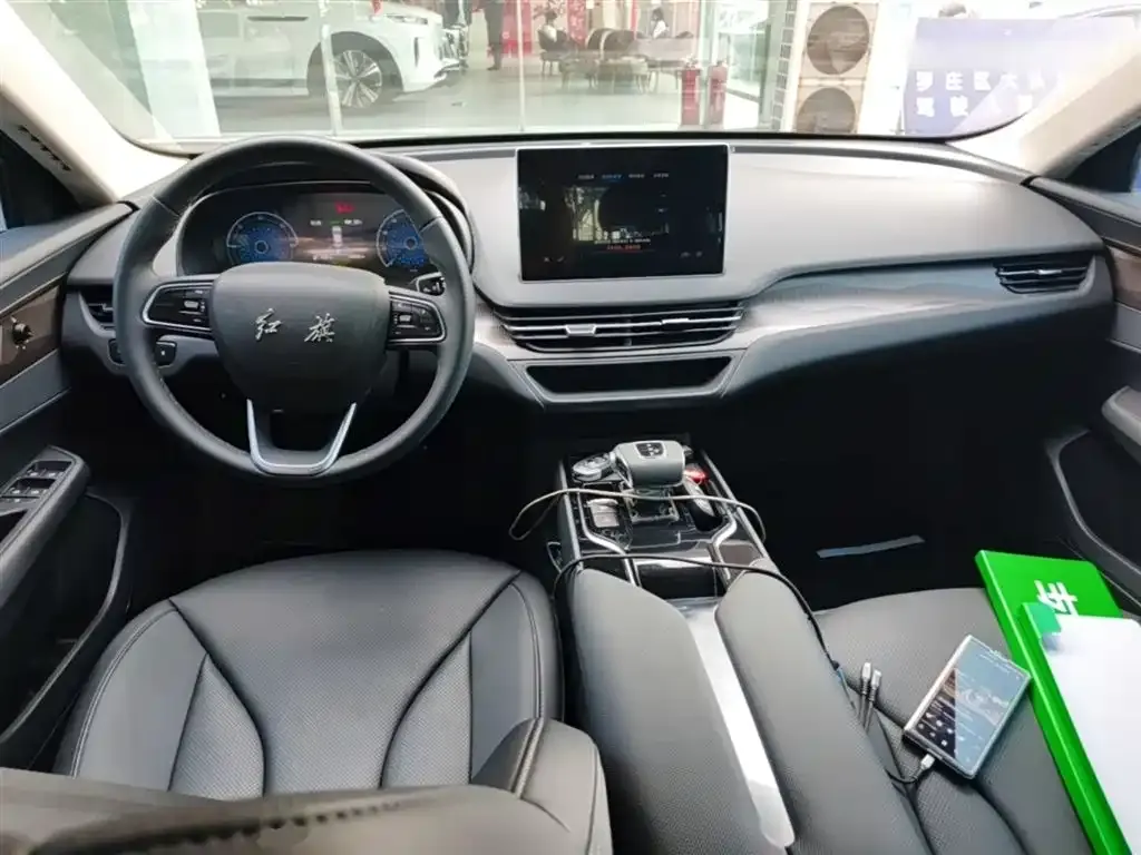 Hongqi E-QM5 2023 из CN, фото 6