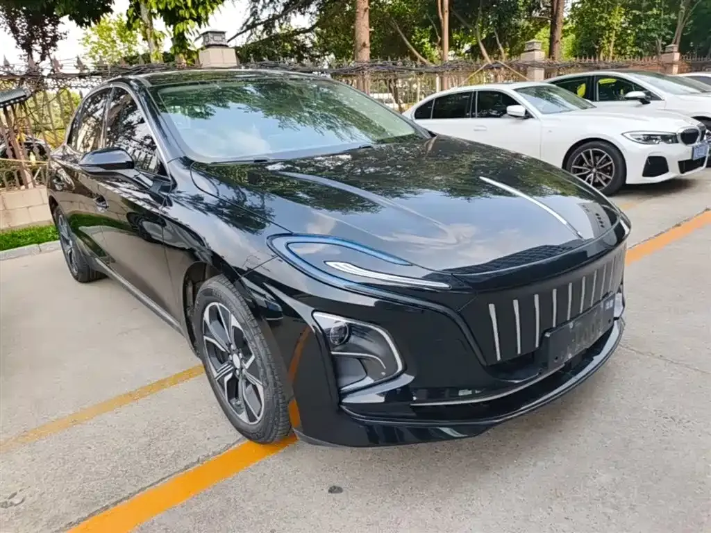 Hongqi E-QM5 2023 из CN, фото 9