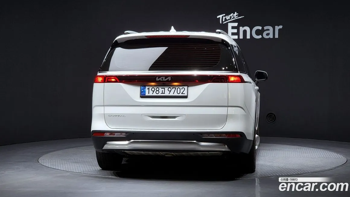 Kia Carnival 2023 из KR, фото 3