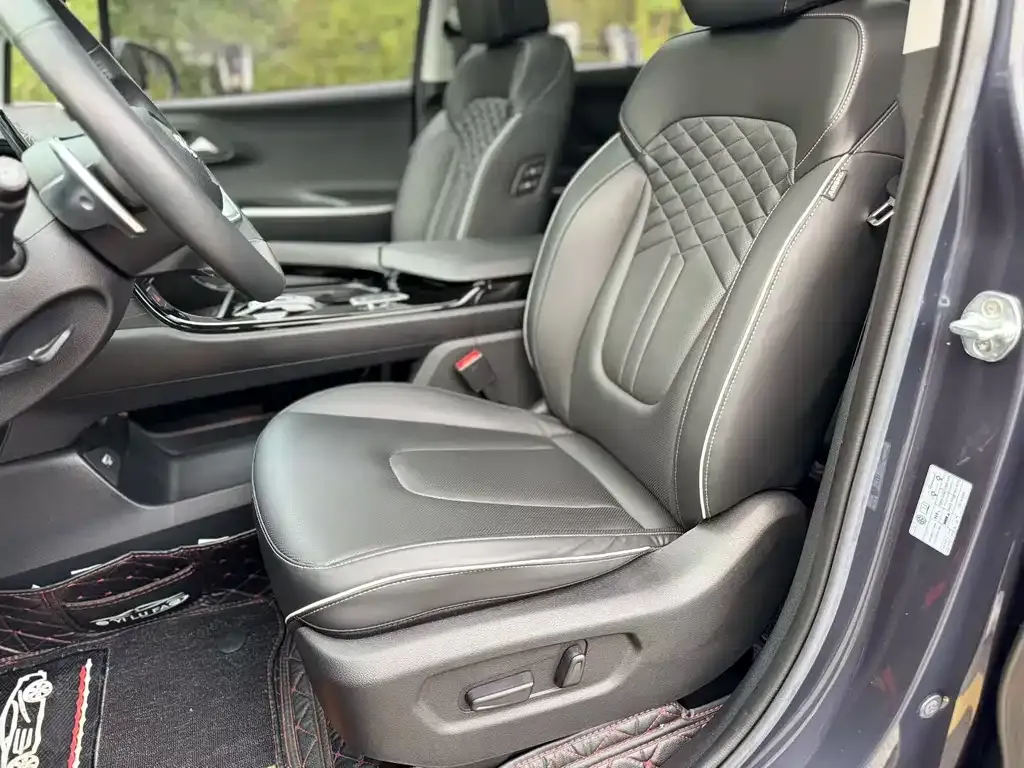 Hyundai Custo — фото 3