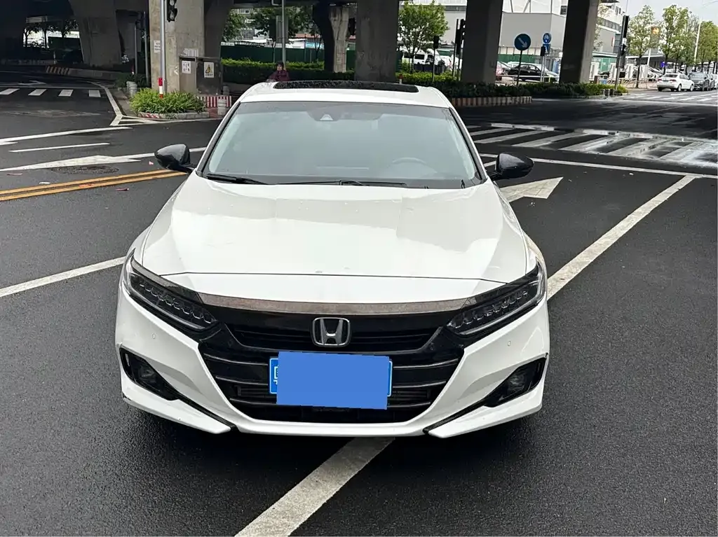 Honda Accord — фото 4