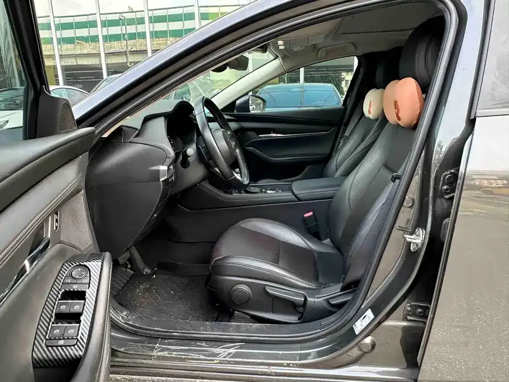 Mazda 3 Axela 2022 из CN, фото 9