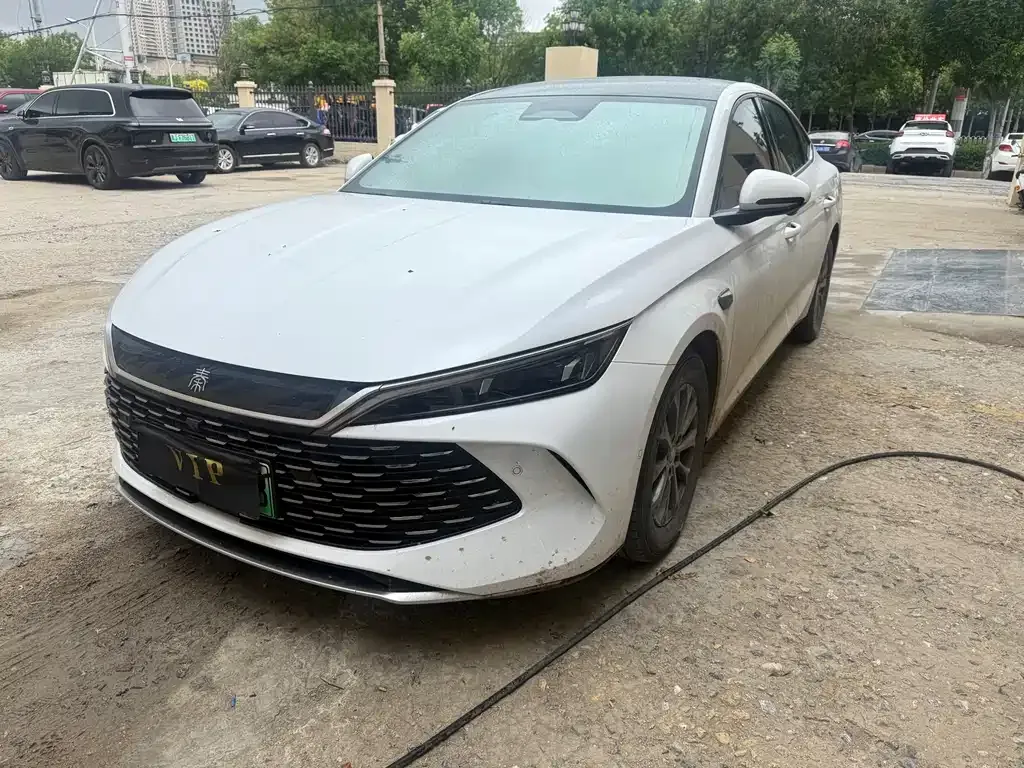 BYD Qin L — фото 1