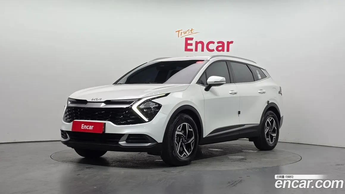 Kia Sportage — фото 1