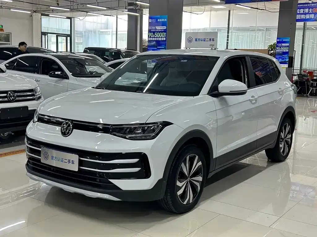 Volkswagen Tharu — фото 1