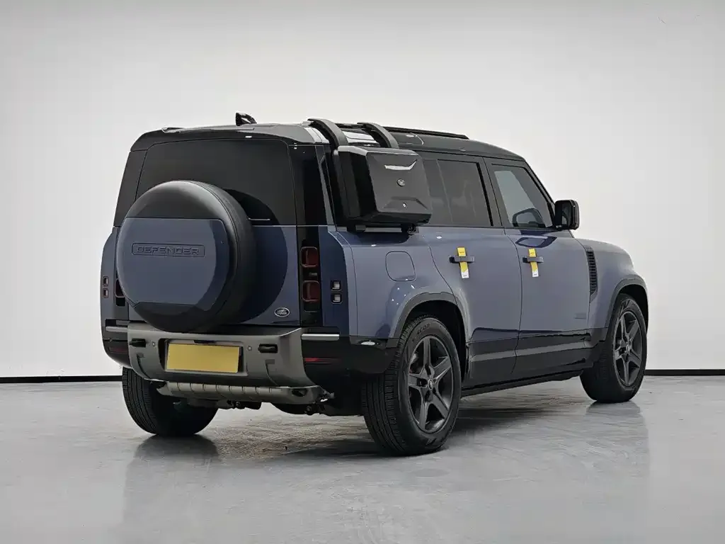 Land Rover Defender — фото 7