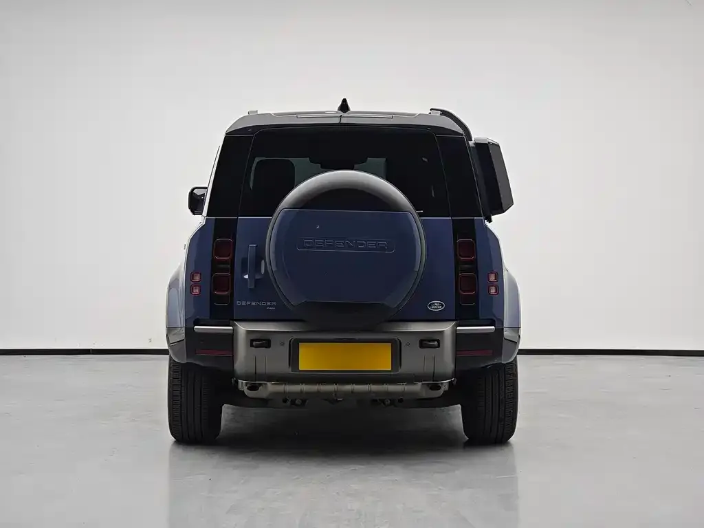 Land Rover Defender — фото 3
