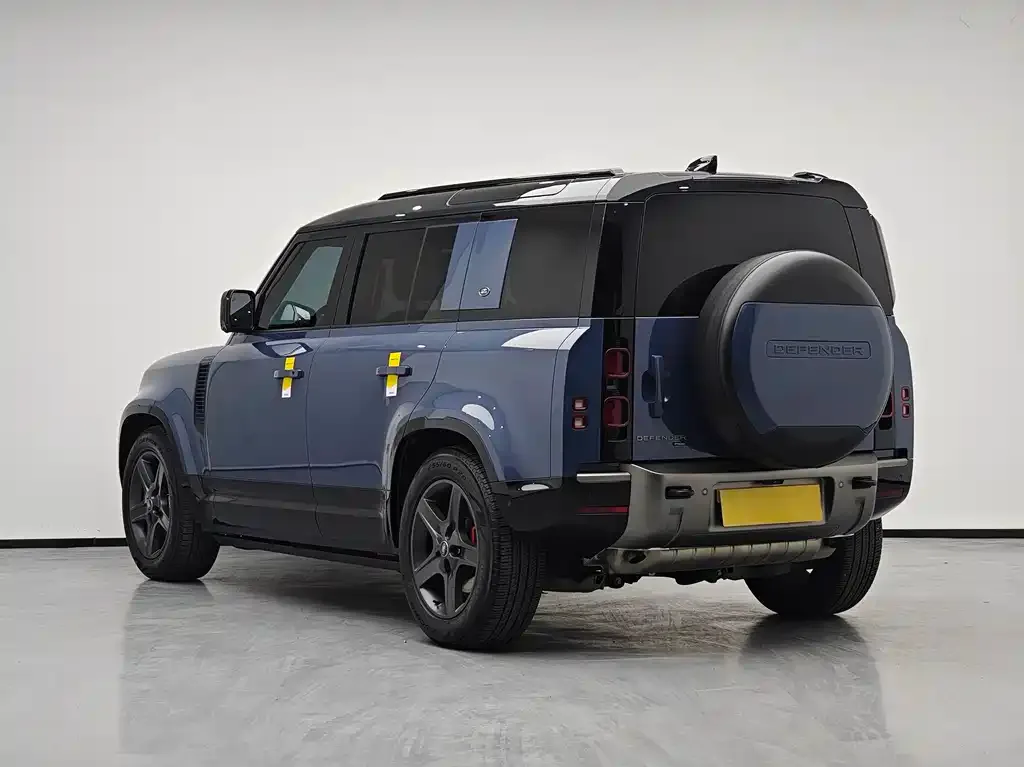 Land Rover Defender — фото 4