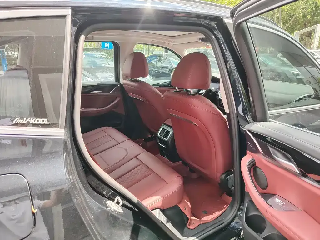 BMW X3 2024 из CN, фото 3