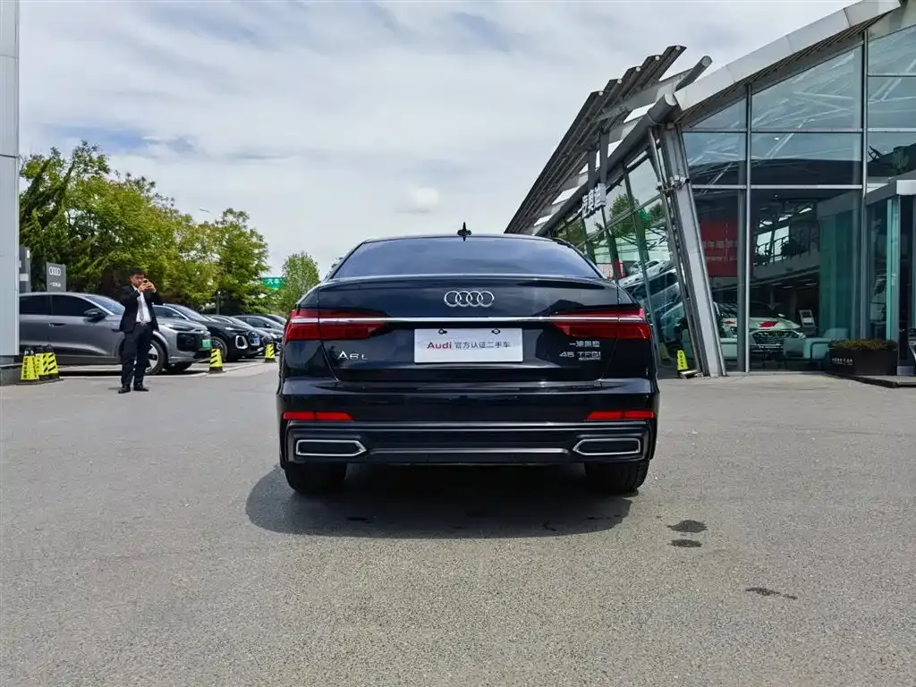 Audi A6L 2022 из CN, фото 4