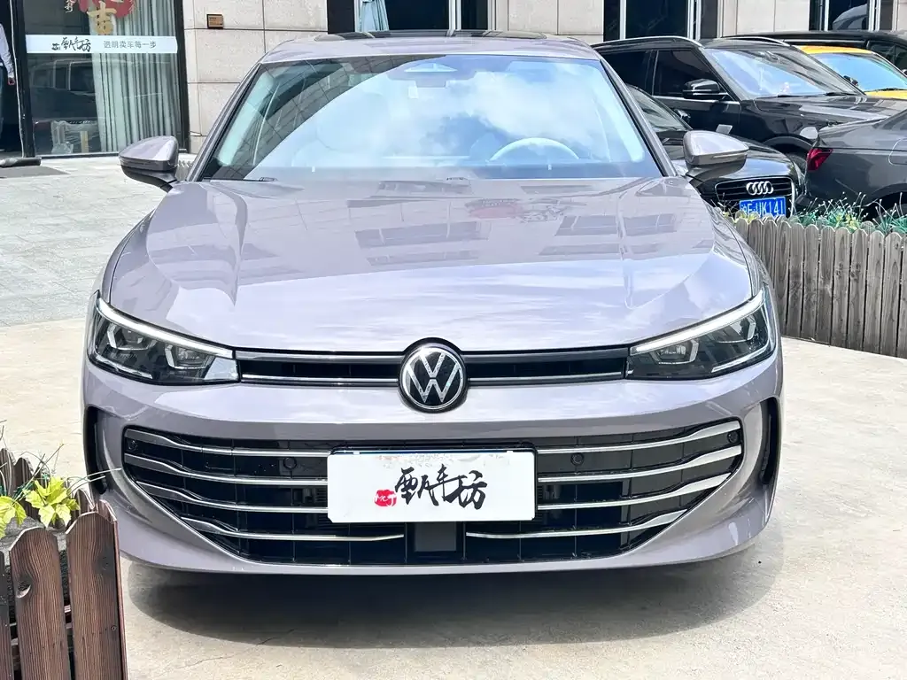 Volkswagen Passat — фото 8