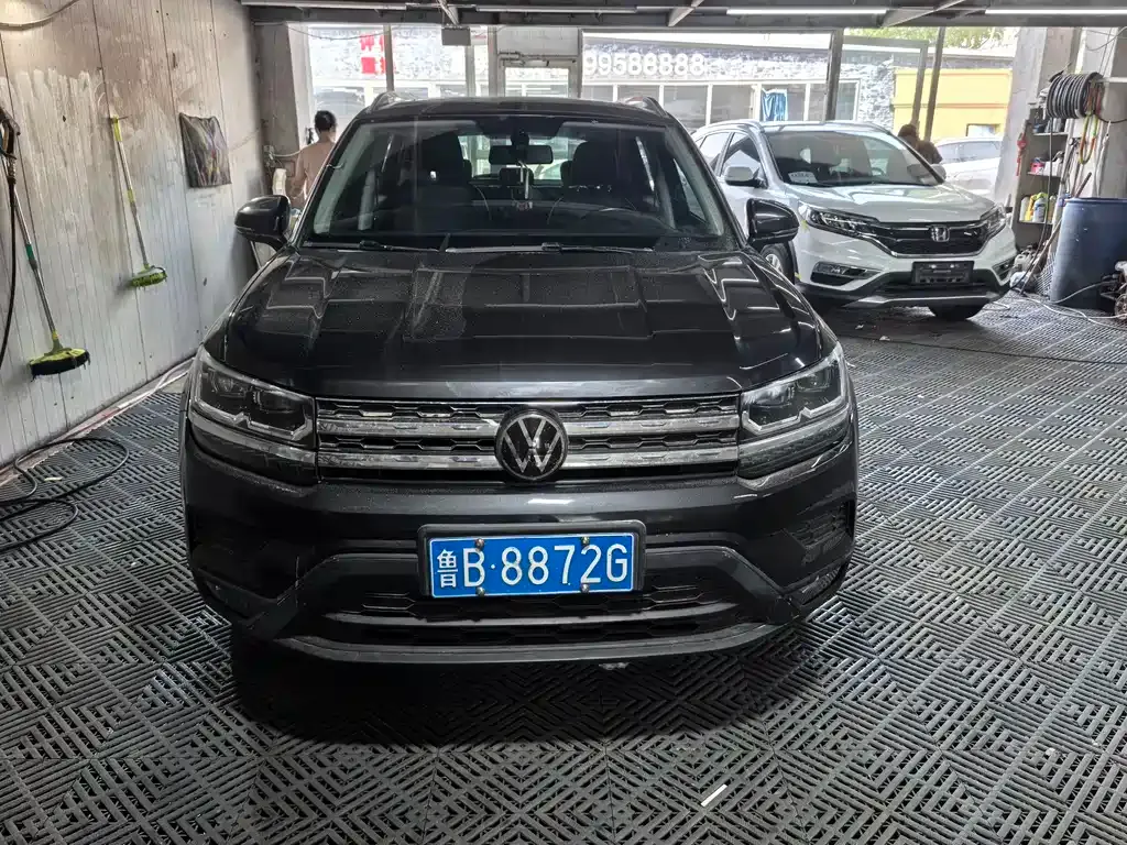 Volkswagen Tharu — фото 2