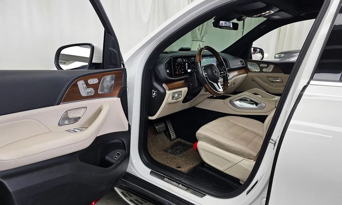 Mercedes-Benz GLS-Class 2021 из KR, фото 2