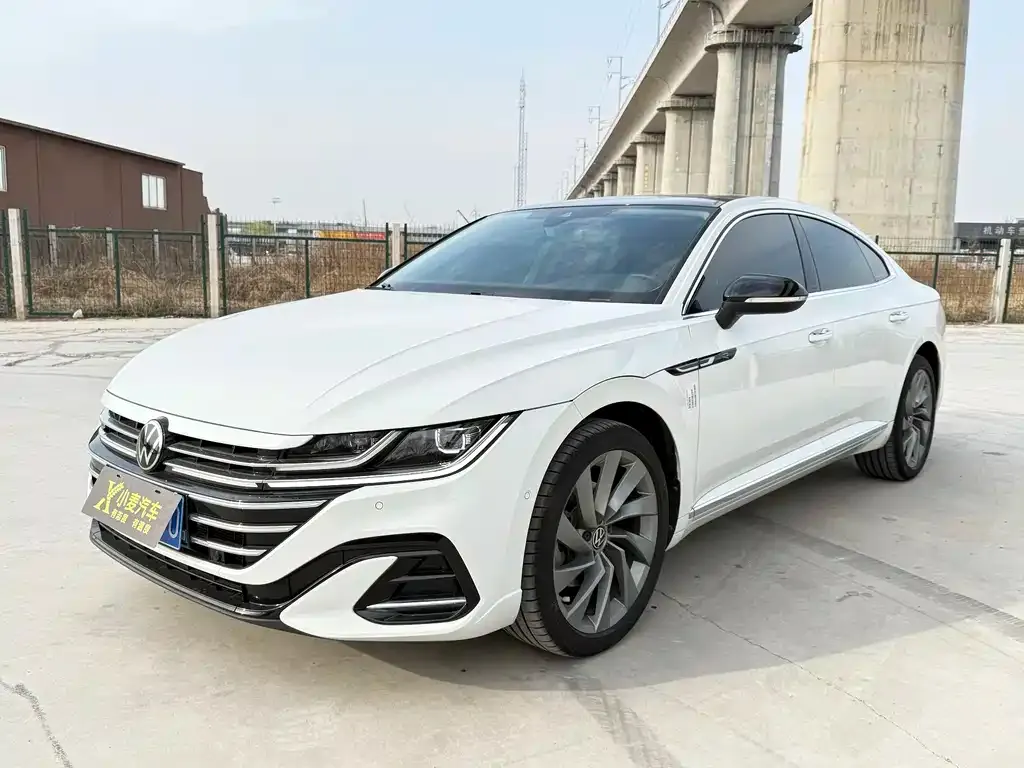 Volkswagen CC — фото 1