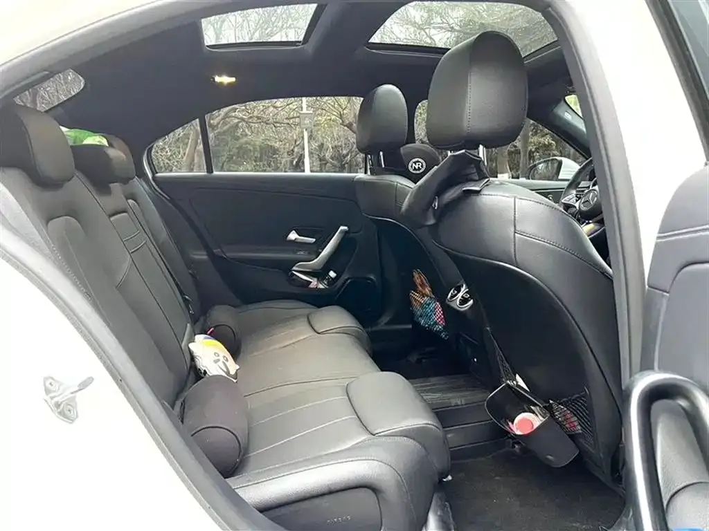 Mercedes-Benz A-Class 2024 из CN, фото 2