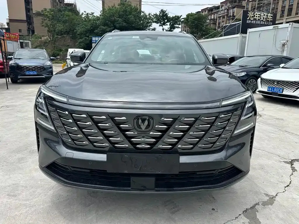 Changan CS75PLUS — фото 6