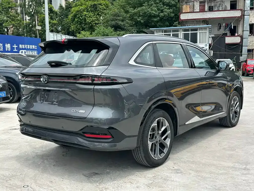 Changan CS75PLUS — фото 9