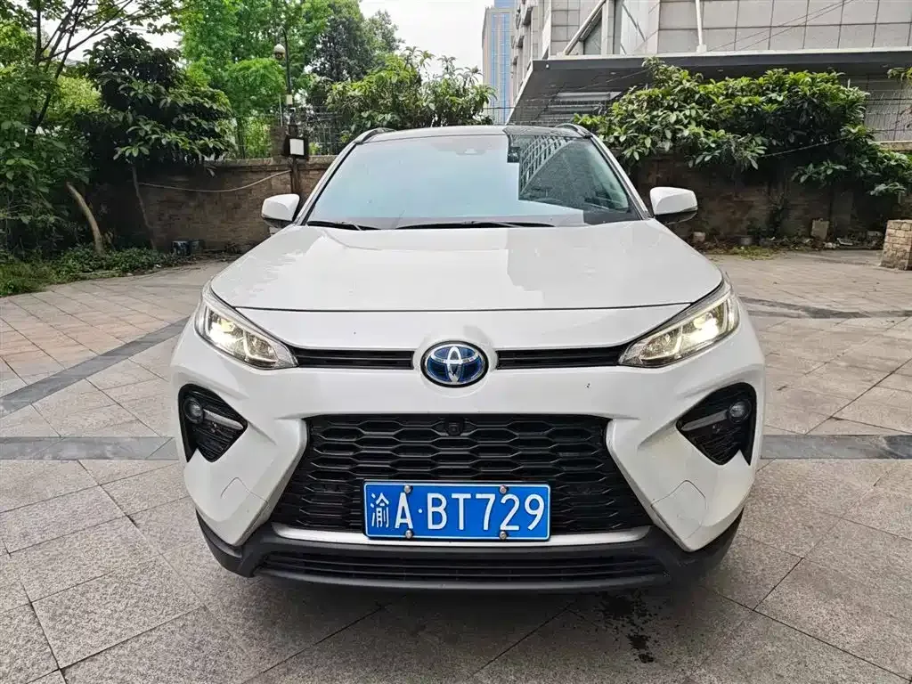 Toyota Wildlander — фото 7