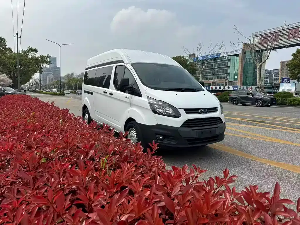 Ford Transit 2022 из CN, фото 8