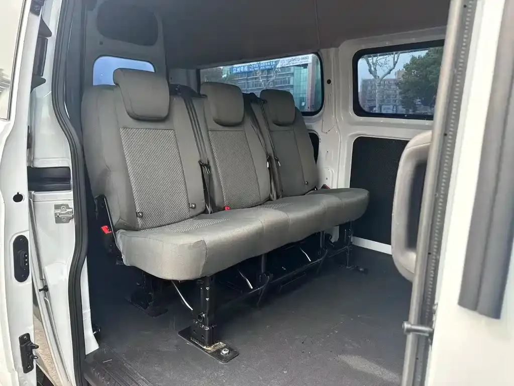 Ford Transit 2022 из CN, фото 2
