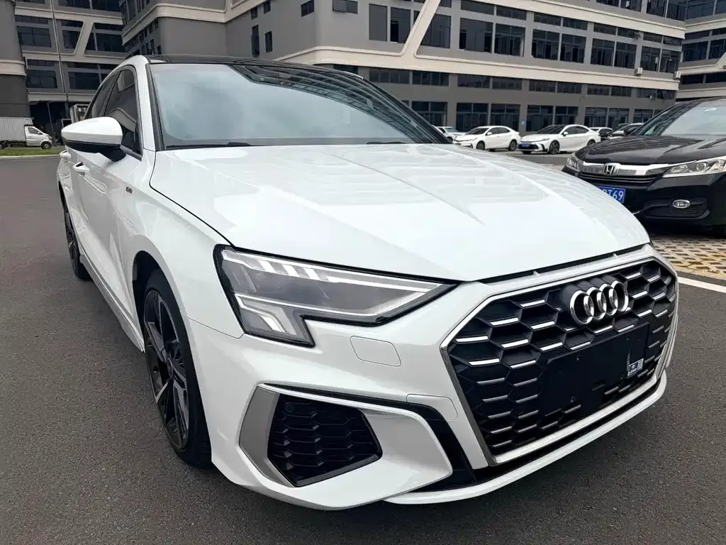 Audi A3 — фото 9