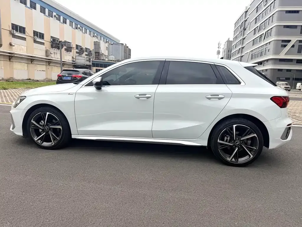 Audi A3 — фото 6