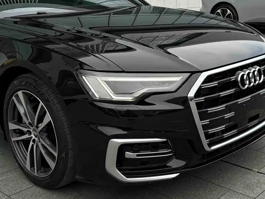 Audi A6L — фото 3