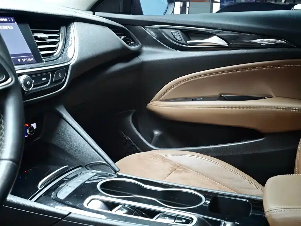 Buick Regal — фото 8