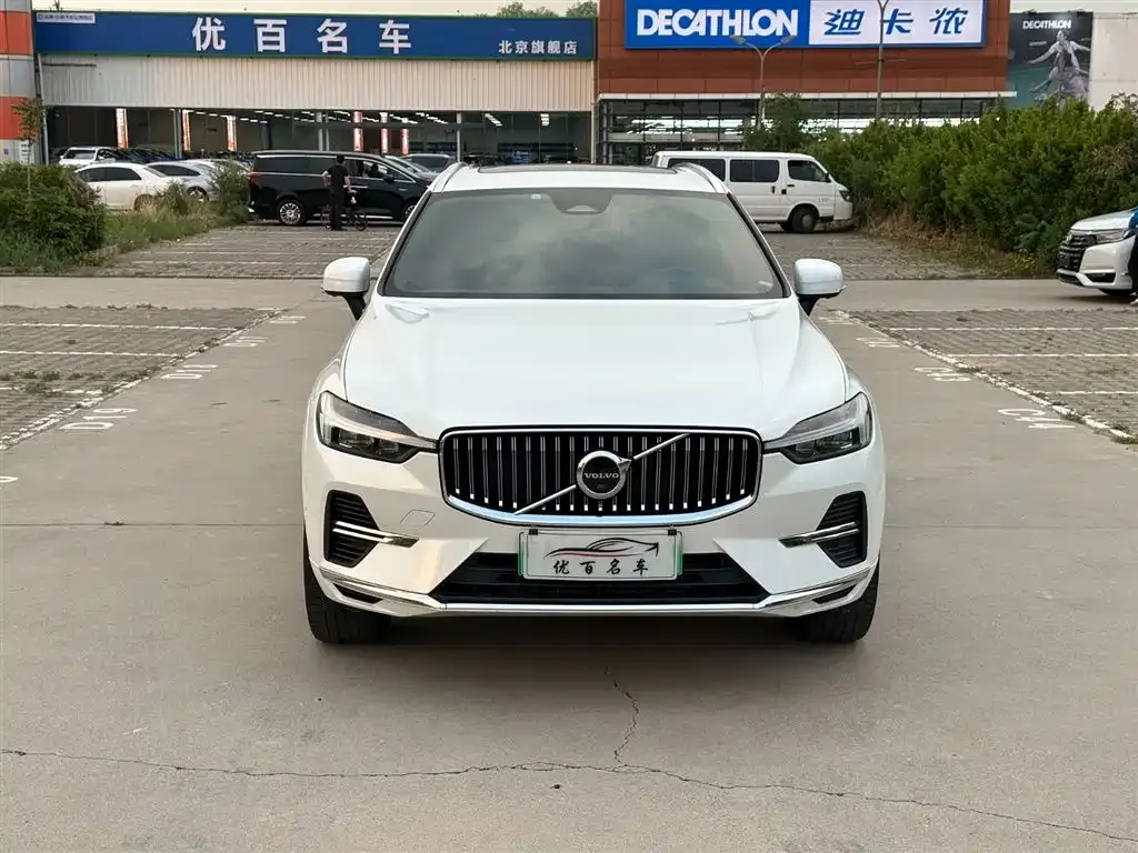 Volvo XC60 PHEV 2021 из CN, фото 4