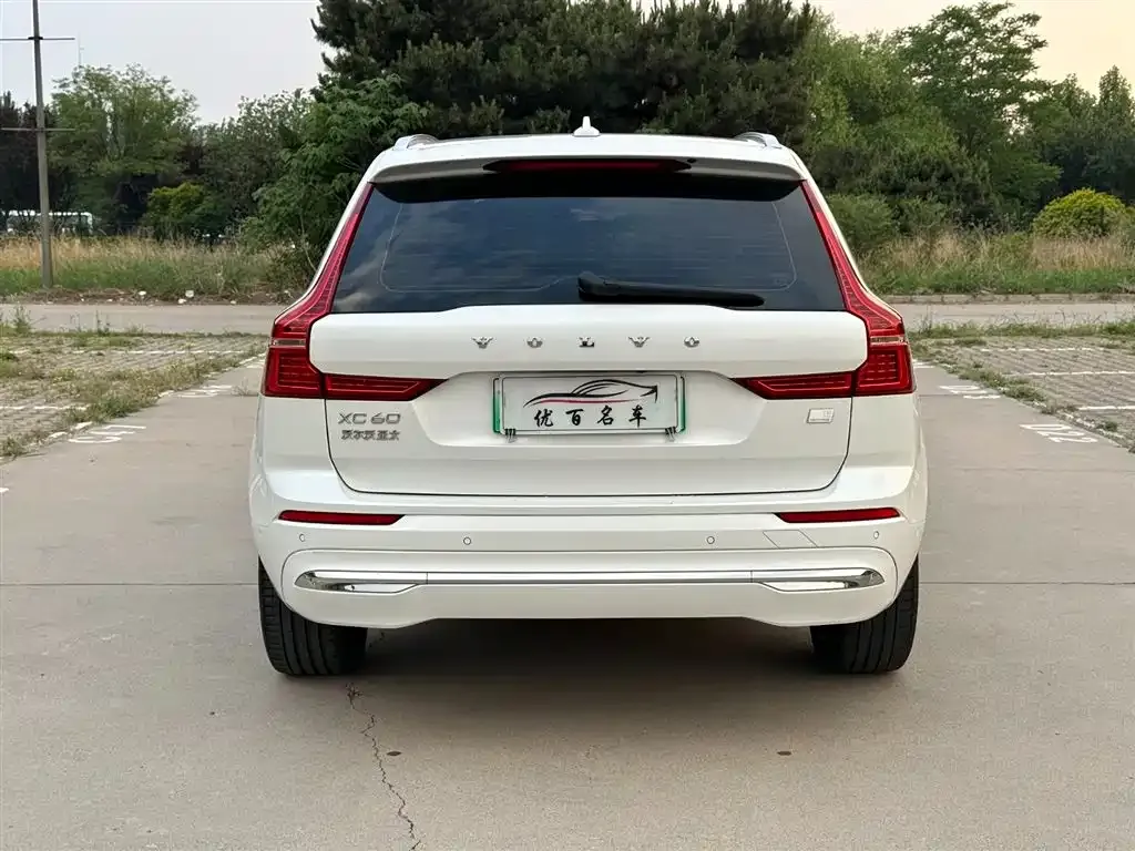Volvo XC60 PHEV 2021 из CN, фото 6