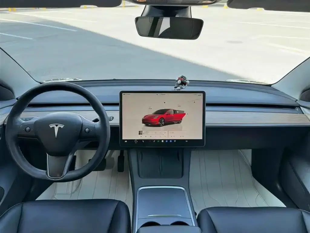Tesla Model 3 2023 из CN, фото 5