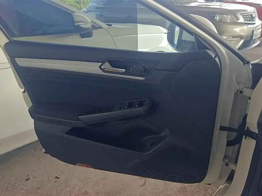 Volkswagen Lamando 2021 из CN, фото 10