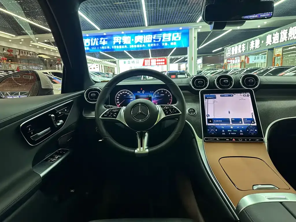 Mercedes-Benz GLC 2023 из CN, фото 8