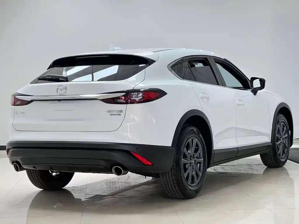 Mazda CX-4 — фото 4