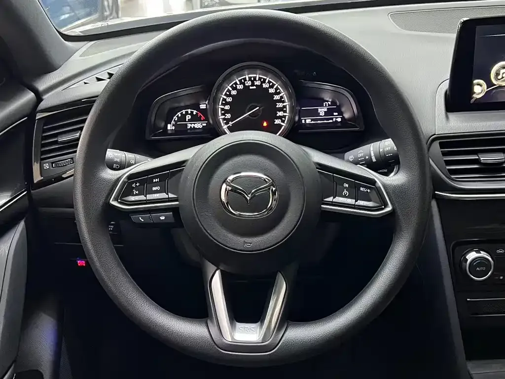 Mazda CX-4 — фото 5