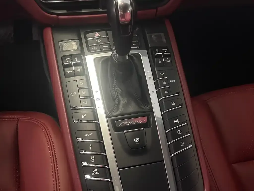 Porsche Macan 2021 из CN, фото 5
