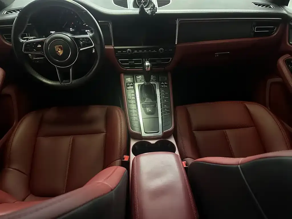 Porsche Macan 2021 из CN, фото 2