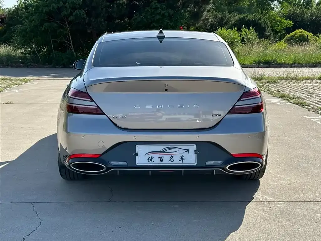 Genesis G70 — фото 2