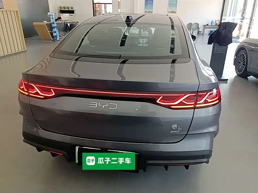 BYD Qin L — фото 7