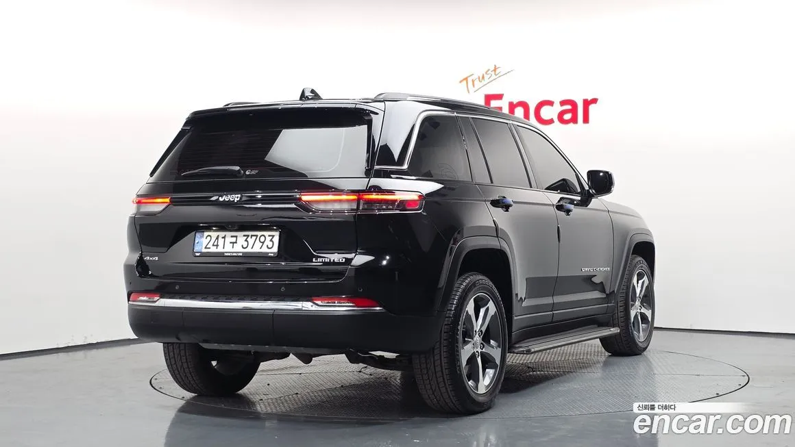 Jeep Cherokee 2023 из KR, фото 3