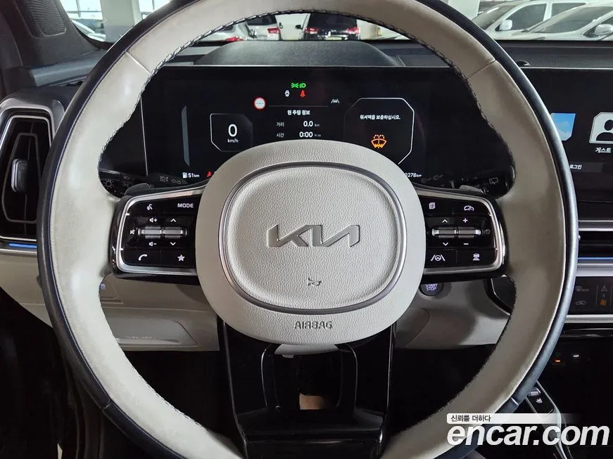 Kia Sorento — фото 8