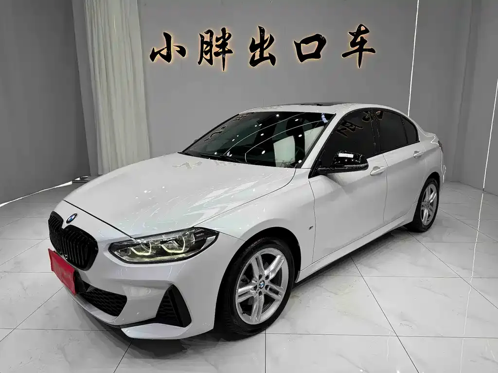 BMW 1 Series — фото 1
